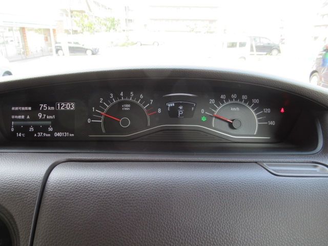 HONDA N BOX 2017 Image 31