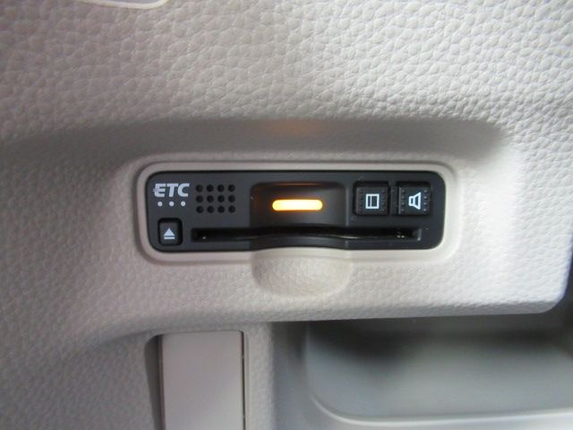 HONDA N BOX 2017 Image 31