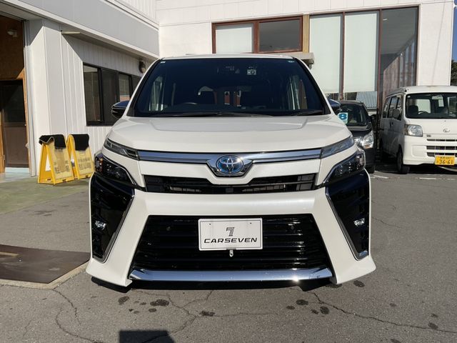 TOYOTA VOXY HYBRID 2021 Image 31