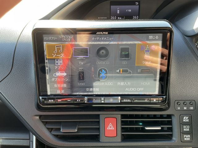 TOYOTA VOXY HYBRID 2021 Image 31