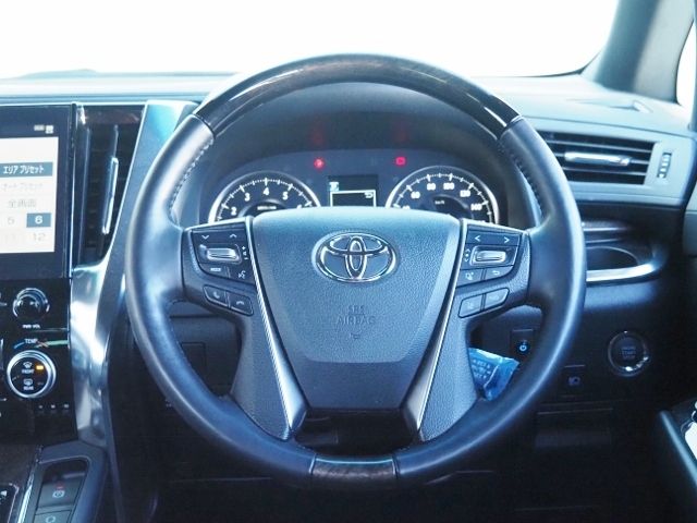 TOYOTA ALPHARD 2022 Image 31