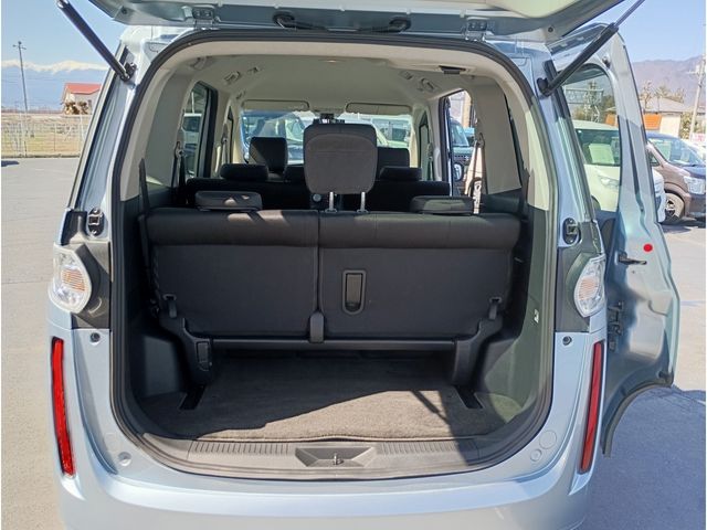 MAZDA BIANTE 2013 Image 31