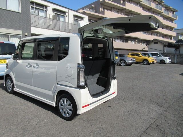 HONDA N BOX CUSTOM 2016 Image 31