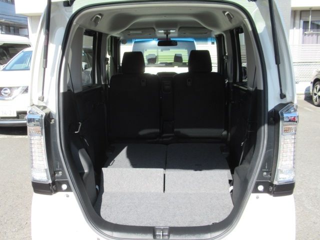 HONDA N BOX CUSTOM 2016 Image 31