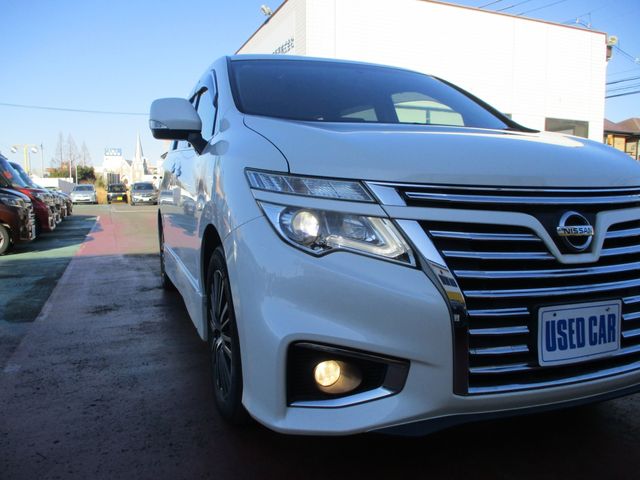 NISSAN ELGRAND 2016 Image 31
