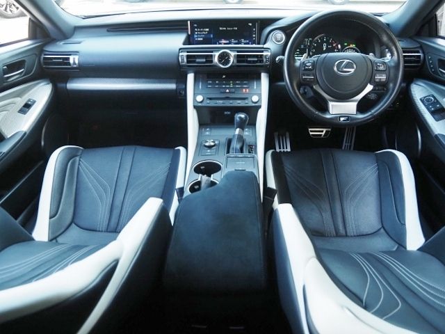 TOYOTA LEXUS RC F 2021 Image 31