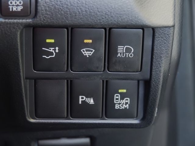 TOYOTA LEXUS RC F 2021 Image 31