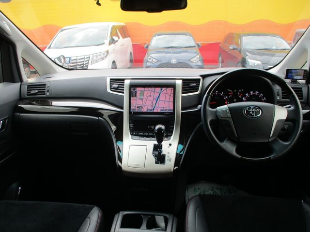 TOYOTA VELLFIRE 2013 Image 31