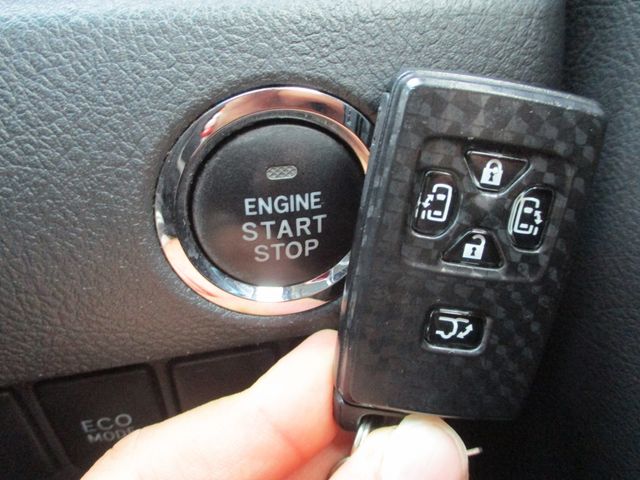 TOYOTA VELLFIRE 2013 Image 31