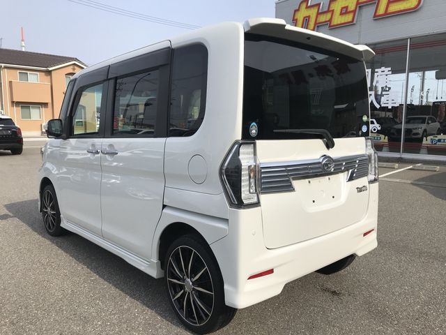 DAIHATSU TANTO CUSTOM 2015 Image 31