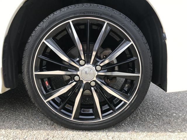 DAIHATSU TANTO CUSTOM 2015 Image 31