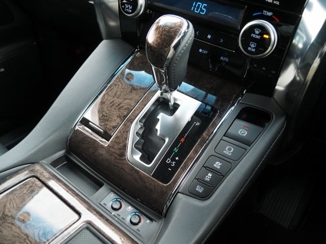 TOYOTA ALPHARD HYBRID 4WD 2020 Image 31