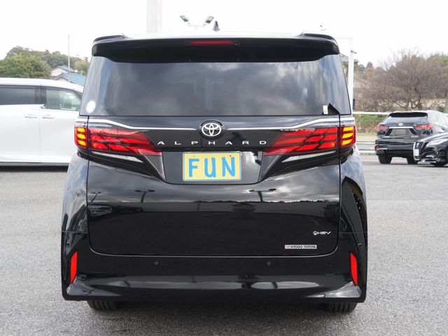 TOYOTA ALPHARD HYBRID 2024 Image 31