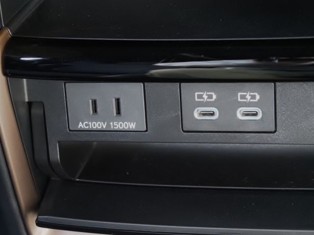 TOYOTA ALPHARD HYBRID 2024 Image 31