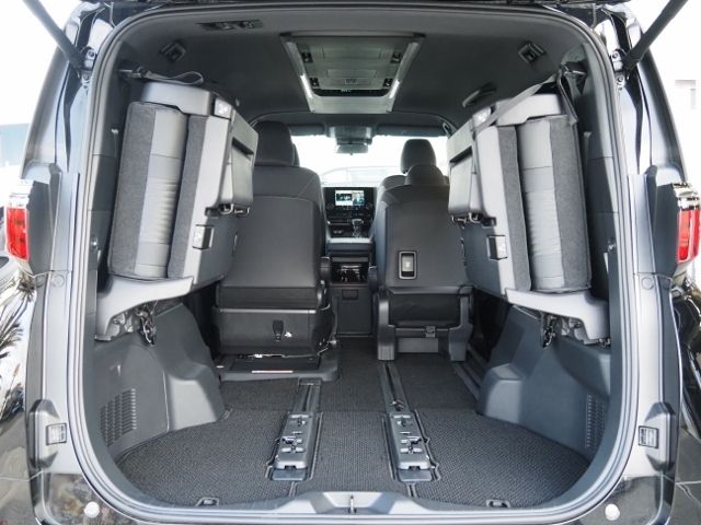 TOYOTA ALPHARD HYBRID 2024 Image 31