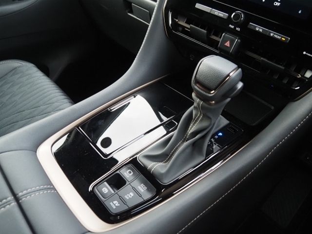 TOYOTA ALPHARD HYBRID 2024 Image 31