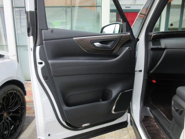 TOYOTA VELLFIRE  HYBRID 4WD 2025 Image 31