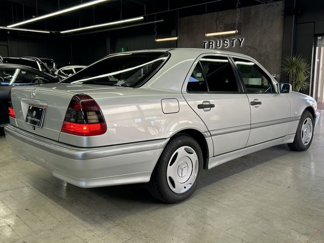 MERCEDES BENZ C CLAS 1999 Image 31