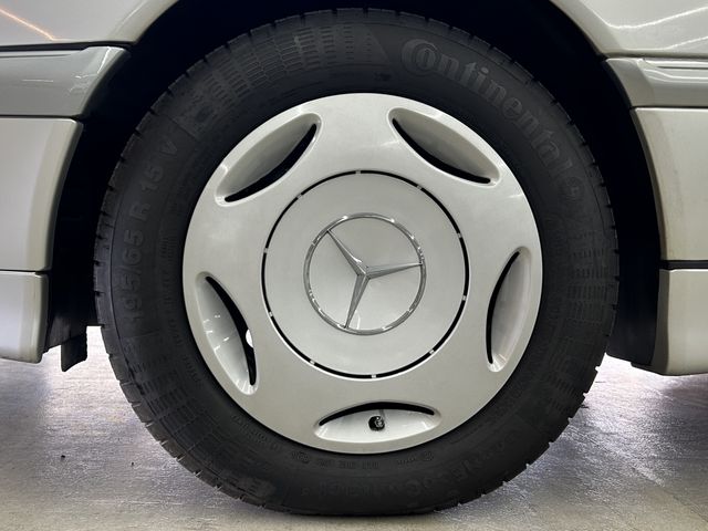 MERCEDES BENZ C CLAS 1999 Image 31