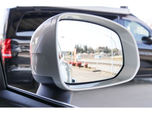 VOLVO XC90 2021 Image 31