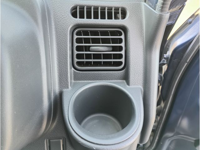 SUZUKI CARRY TRUCK 4WD 2022 Image 31