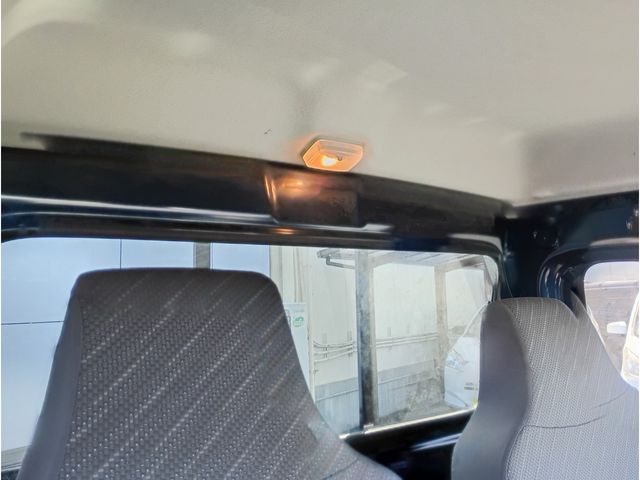 SUZUKI CARRY TRUCK 4WD 2022 Image 31