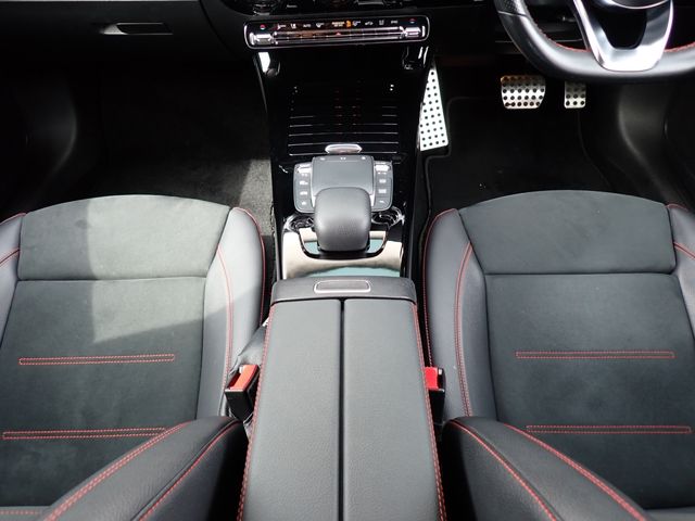 MERCEDES BENZ CLA CL 2021 Image 31