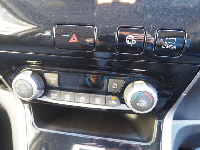 SUZUKI LANDY 2017 Image 31