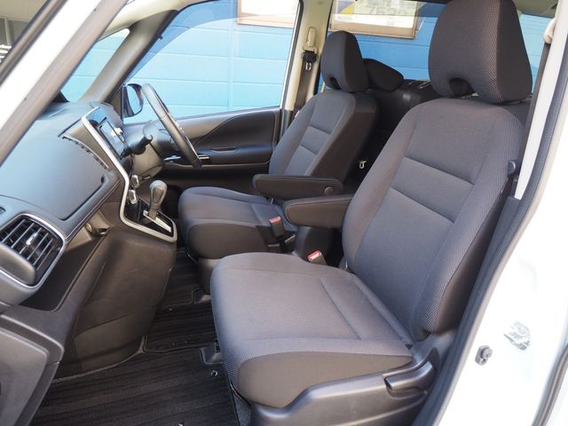 SUZUKI LANDY 2017 Image 31