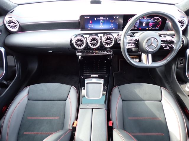 MERCEDES BENZ CLA SH 2023 Image 31