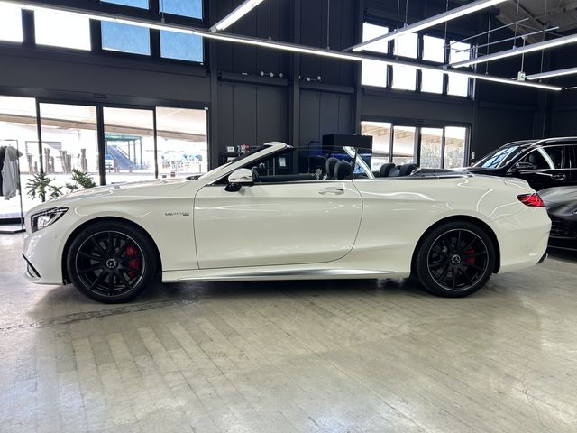 MERCEDES BENZ MERCEDES AMG S CLASS 2017 Image 31