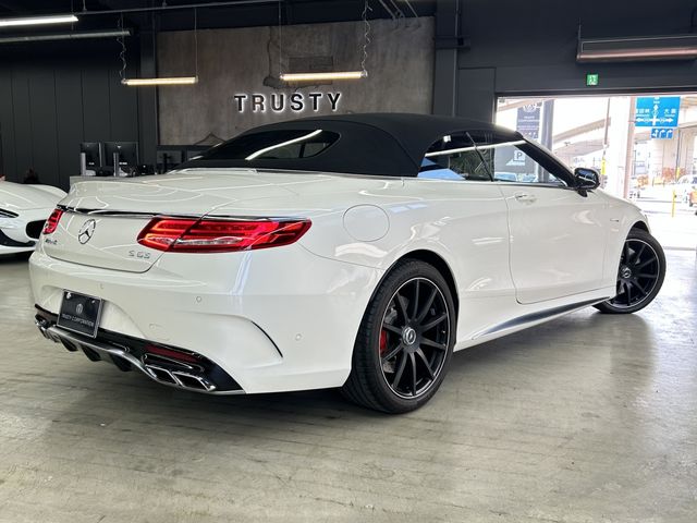 MERCEDES BENZ MERCEDES AMG S CLASS 2017 Image 31
