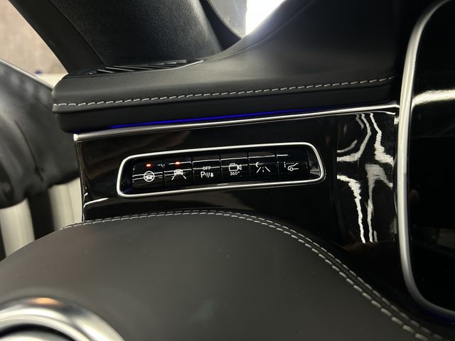 MERCEDES BENZ MERCEDES AMG S CLASS 2017 Image 31