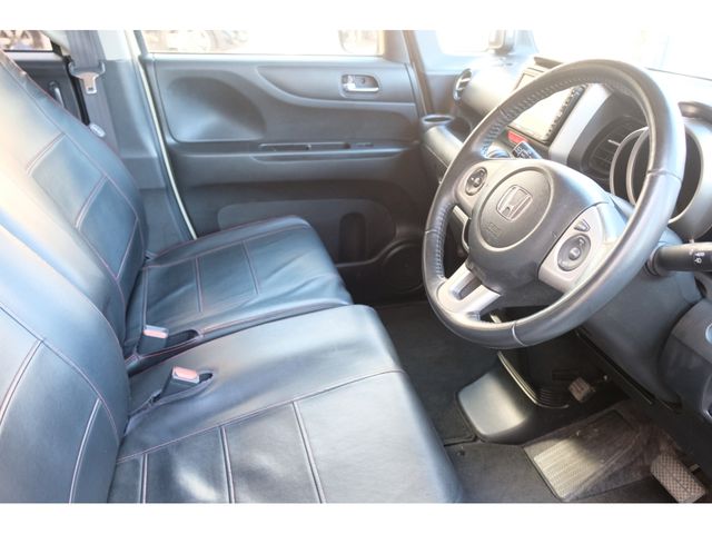 HONDA N BOX 2013 Image 31