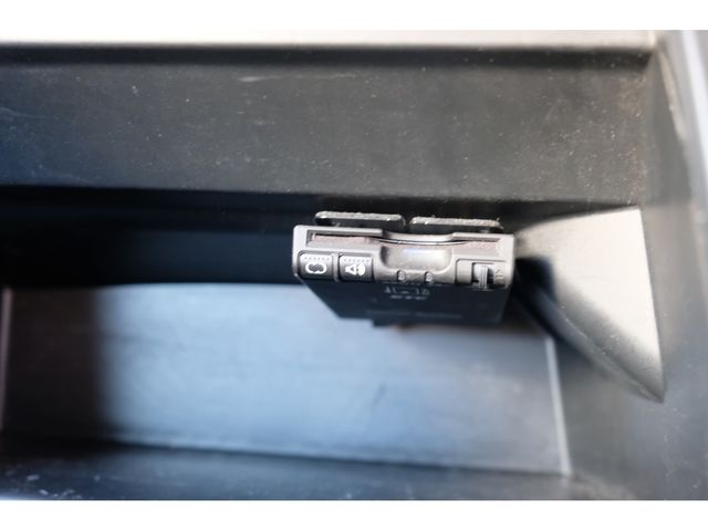 HONDA N BOX 2013 Image 31