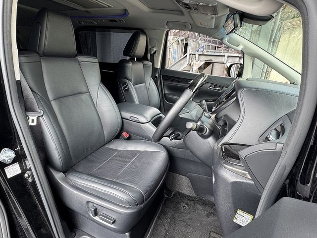 TOYOTA ALPHARD 2019 Image 31