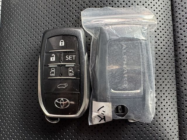 TOYOTA ALPHARD 2019 Image 31
