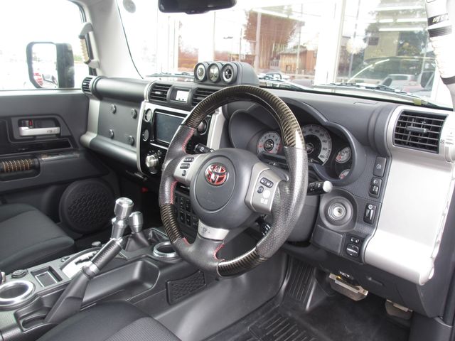 TOYOTA FJ CRUISER 4WD 2015 Image 31