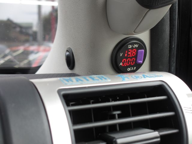 TOYOTA FJ CRUISER 4WD 2015 Image 31