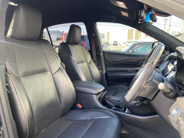 TOYOTA HARRIER HYBRID 2017 Image 31