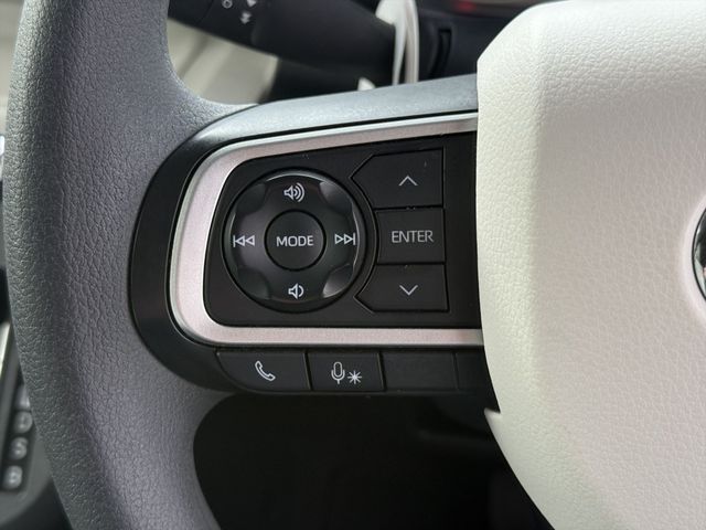 DAIHATSU MOVE CANBUS 4WD 2023 Image 31