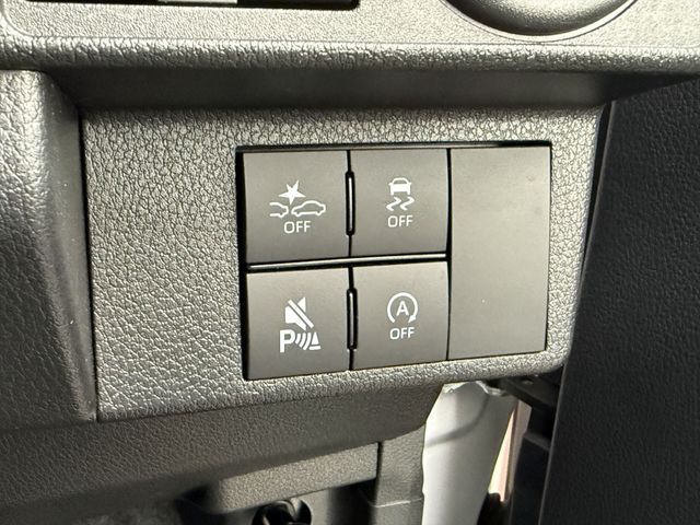 DAIHATSU MOVE CANBUS 4WD 2023 Image 31