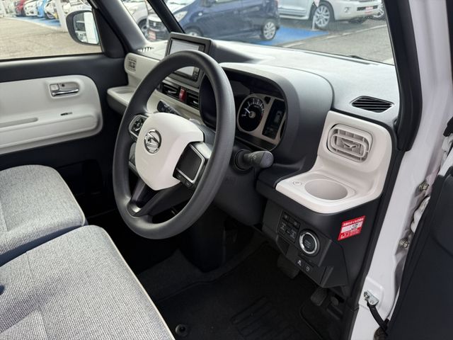 DAIHATSU MOVE CANBUS 4WD 2023 Image 31