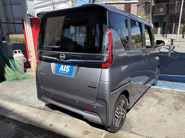 NISSAN ROOX 2024 Image 31