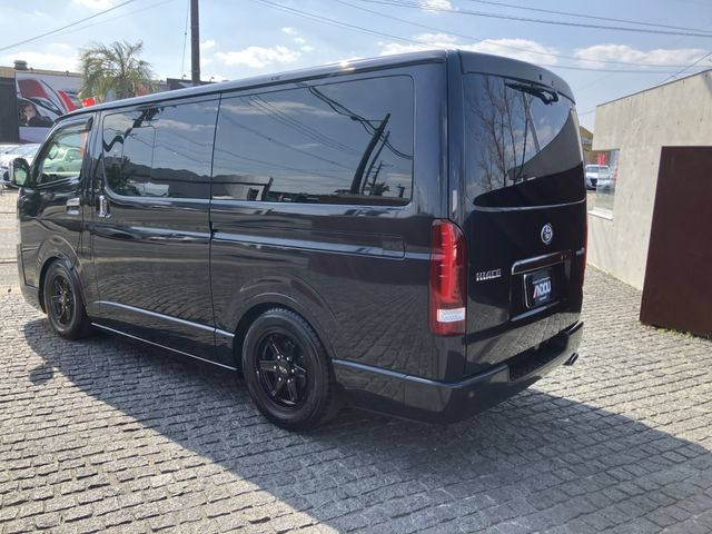 TOYOTA HIACE VAN 2WD 2022 Image 31