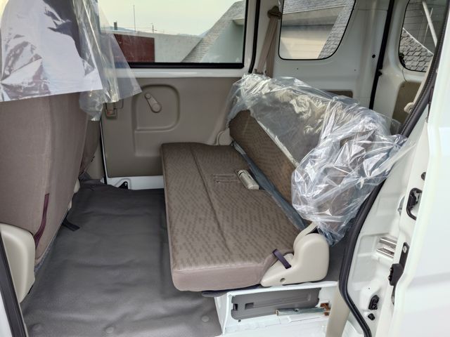 NISSAN NV100 CLIPPER 2018 Image 31