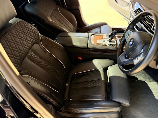 BMW 7SERIES 2021 Image 31