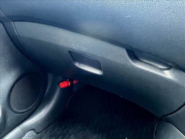 NISSAN NOTE 2013 Image 31