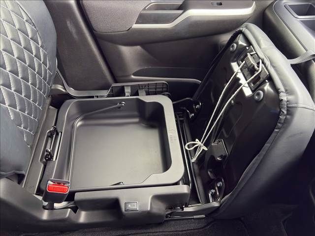 MITSUBISHI DELICA D:2 2WD 2023 Image 31