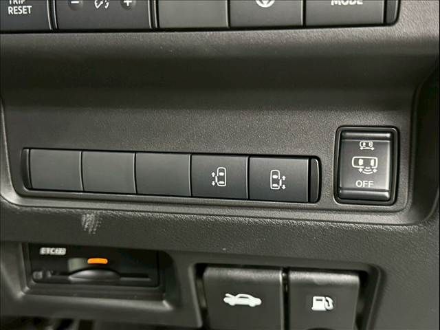 NISSAN SERENA  WG 2025 Image 31